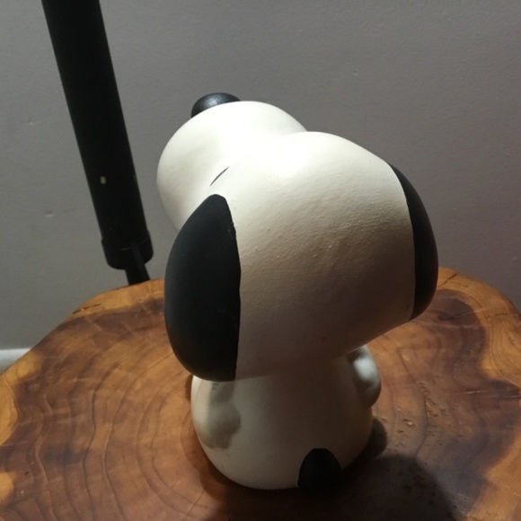 Snoopy   PLANTER. And FIGURINE. So darn cute !!! GIFT IDEA - Picture 4 of 11